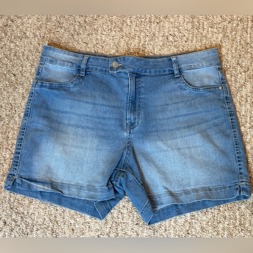 d Jeans Denim Shorts, Size 18